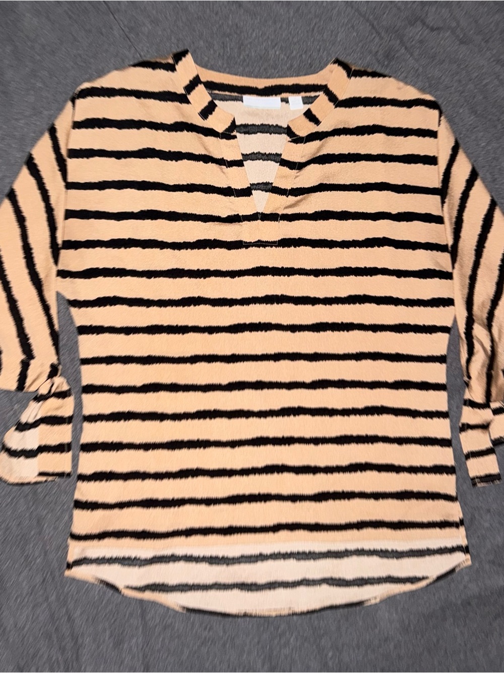 New York & Company Women’s XS Blouse Striped Tie Sleeve High Low Top